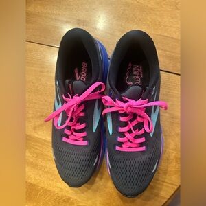 Brooks Ghost 15 Women’s 8.5 Black Running Shoe